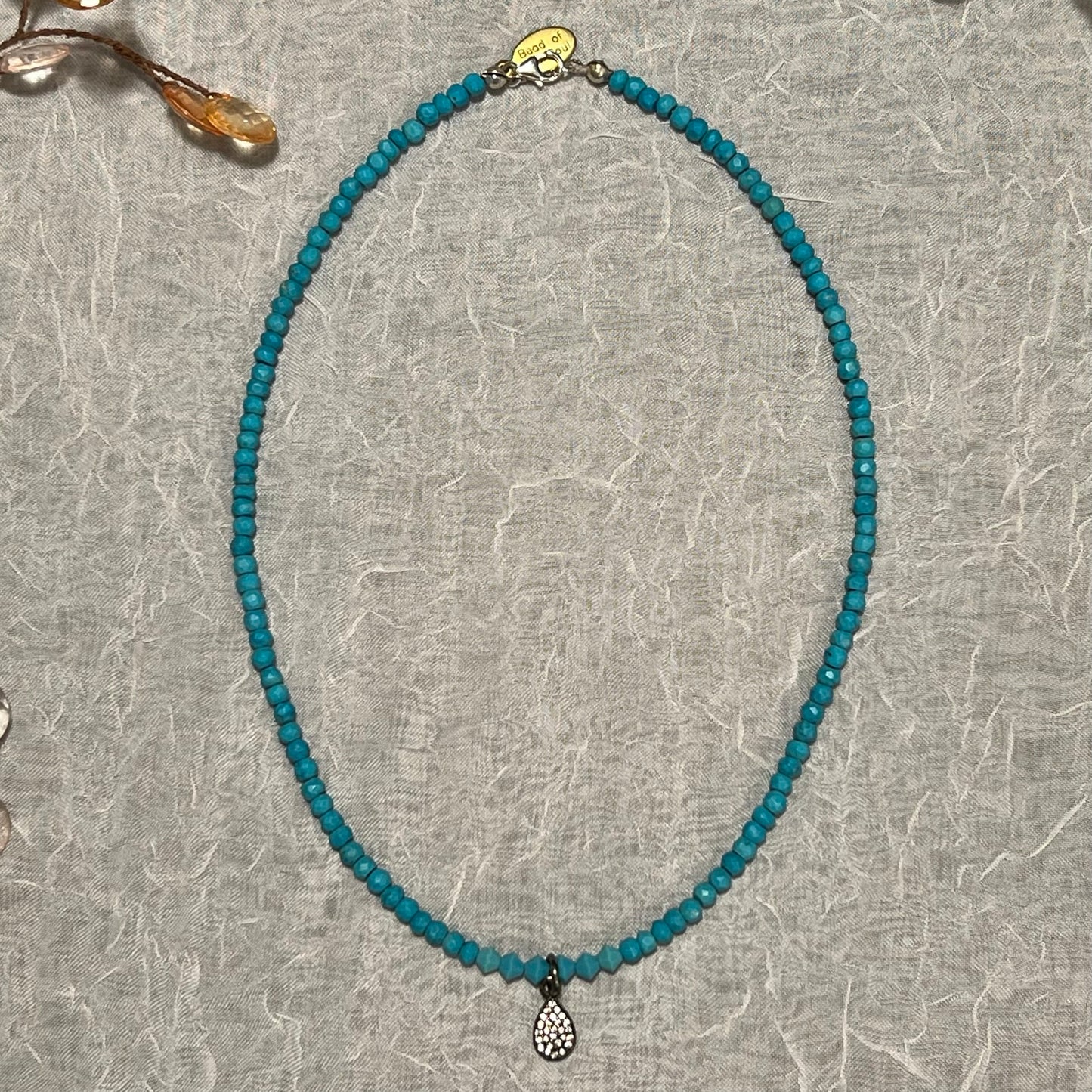 Vintage Teardrop Choker